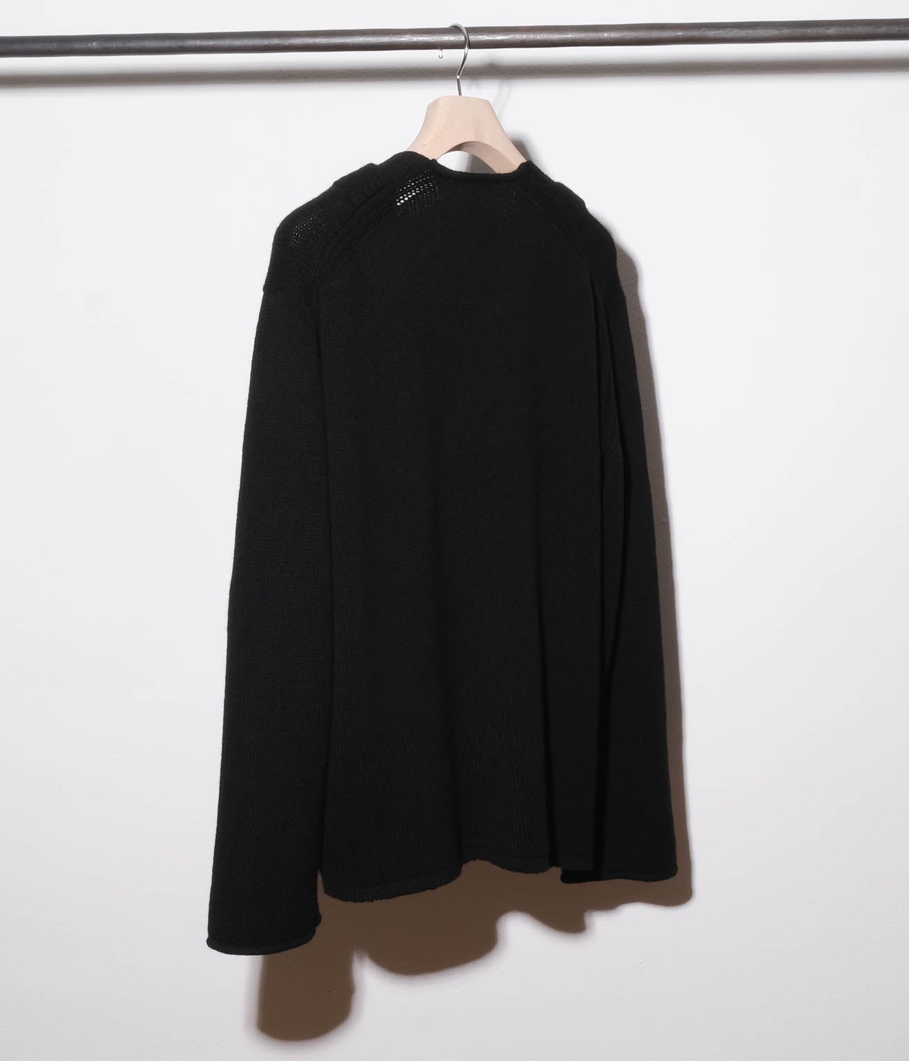 【lea boberg】Knitted V Neck Jumper 新品未使用 Lea Boberg 【KNITTED V NECK JUMPER / STONE 】 - faye project