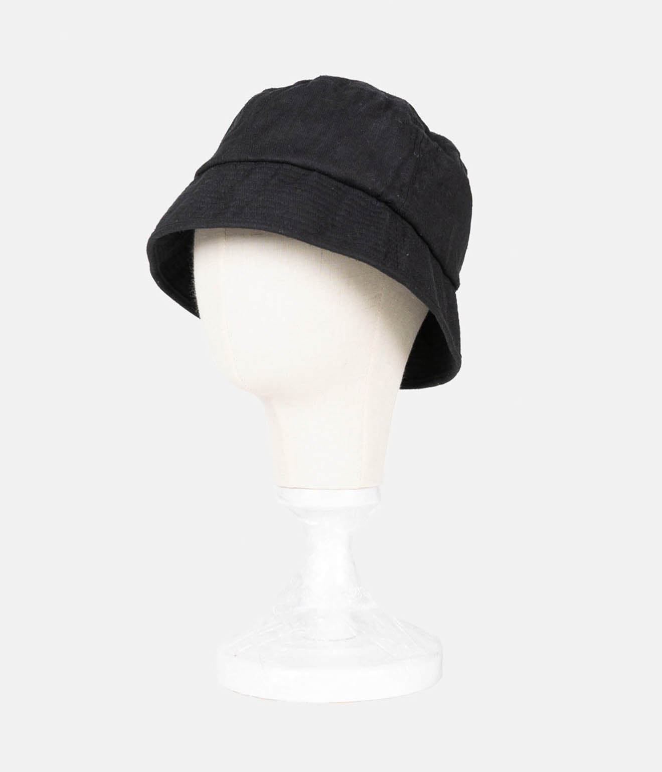 "BLACKBIRD" Bucket Hat (Black)