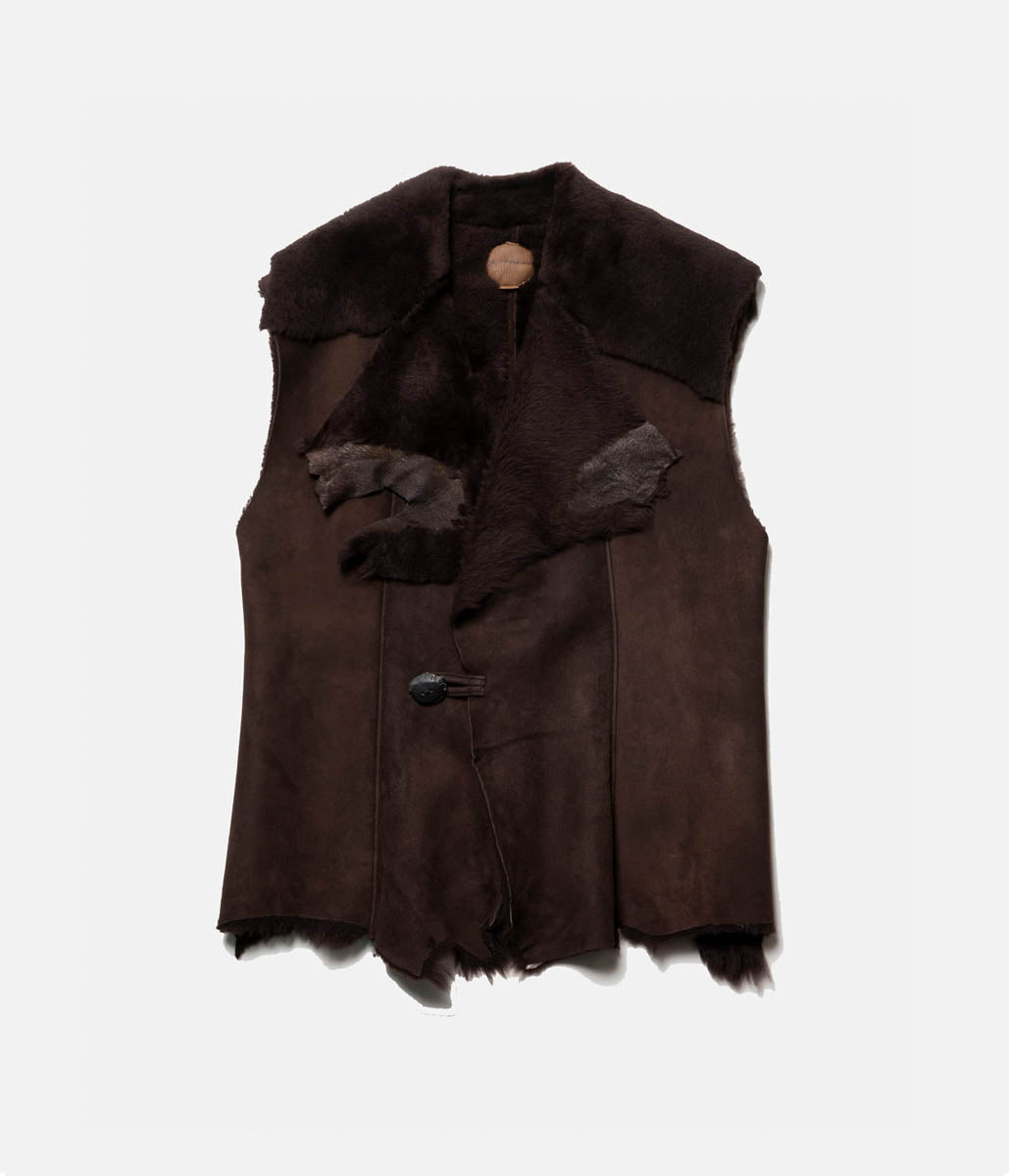 BLACKBIRD "Sleeveless Mouton Jacket" (Chocolate)